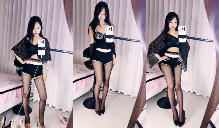冷艳学妹【胡杨林】酥胸诱惑 高跟丝袜美腿 极品翘臀 跳蛋狂震 特写骚逼 流浆 超级过瘾