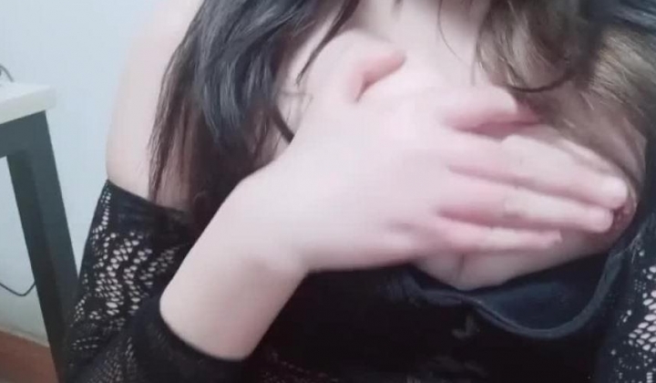 露脸才是王道 青春无敌顶级身材网红脸极品粉屄美女【月夜兔】私拍