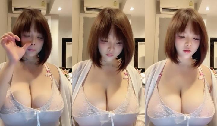 纯天然G奶女神【美少女uu】一手抓不下 第一人称乳交视角无敌 吐血推荐 揉奶摸穴 极品中的极品 