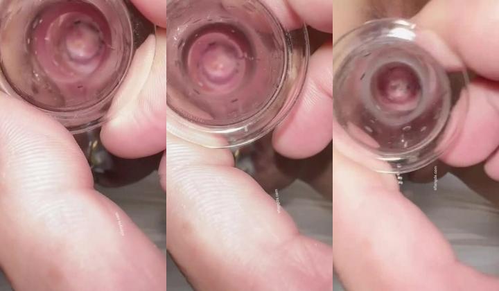 字母猎奇必备！极度SM重口，舞蹈生姐姐【依然】各种花样玩法，暴力异物扩张3P女女露出喝尿