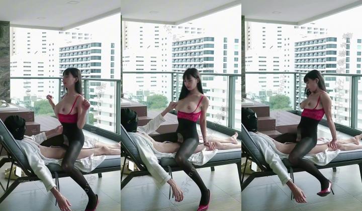超级女神 微博网红【奶凶大人】户外遛狗 露出 性爱