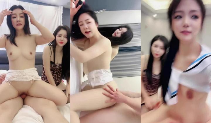 极品姐妹花【新人试新货】大奶长腿 粉嫩逼逼 又一位闺蜜加入 调教啪啪 男主太爽了三女车轮战