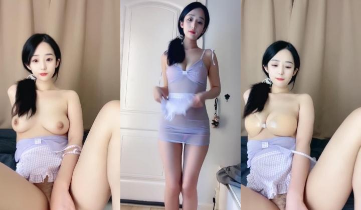 航大知名校花【辛小小】好漂亮 身材逆天 漂亮美乳 性感丝袜长腿 完美翘臀 掰穴漏出粉嫩逼逼 自慰流白浆特写