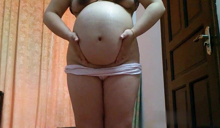 国内某付费猎奇群内分享福利视图良家大肚子孕妇哺乳期少妇露脸大胆自拍孕期欲望真强