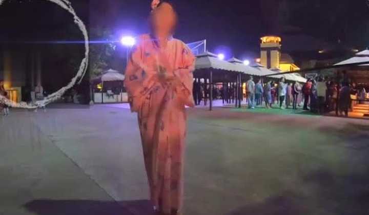 ️国产极品露出大神【FSSZX】大街上旁若无人地超大胆露出