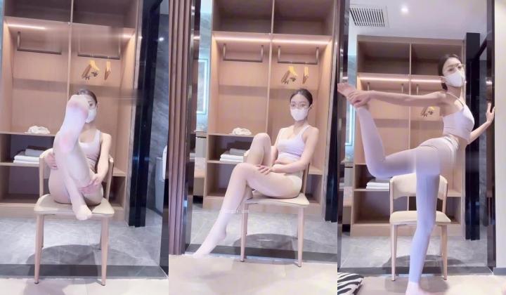 微博骚逼荡妇【媚娘白玉花】好身材大长腿,裸舞诱惑,各种角色cos,勾引男人有一手