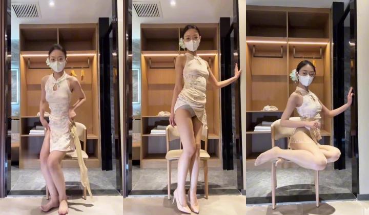 微博骚逼荡妇【媚娘白玉花】好身材大长腿,裸舞诱惑,各种角色cos,勾引男人有一手