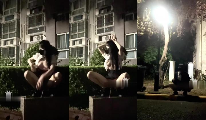 超极品萝莉女神【柒柒 七七】户外露出调教滴蜡