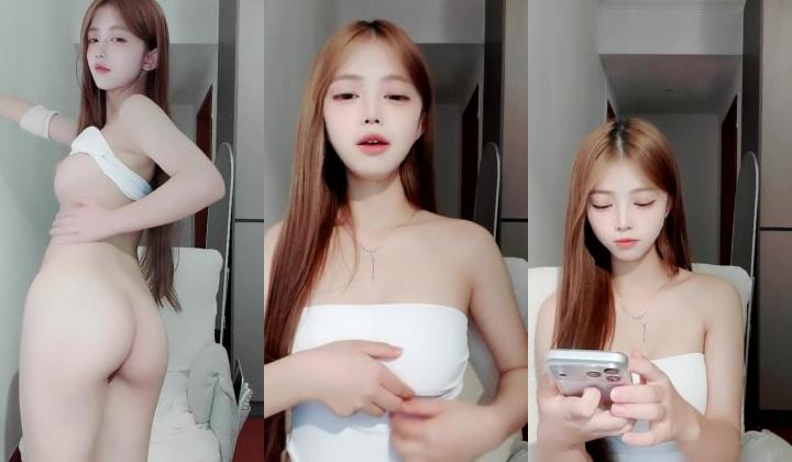 超人气学妹【小奈美美】校花下海在家软嫩假屌自慰 美乳水润小穴 好看不白来