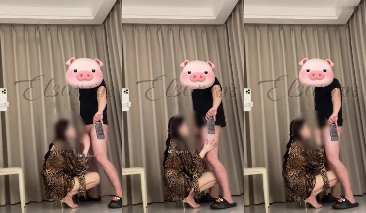 重磅 吐血推荐【高价收录】骚女神【林绾绾】极品反差女神 收费SVIP七月底最新集合！腿玩年！黑丝