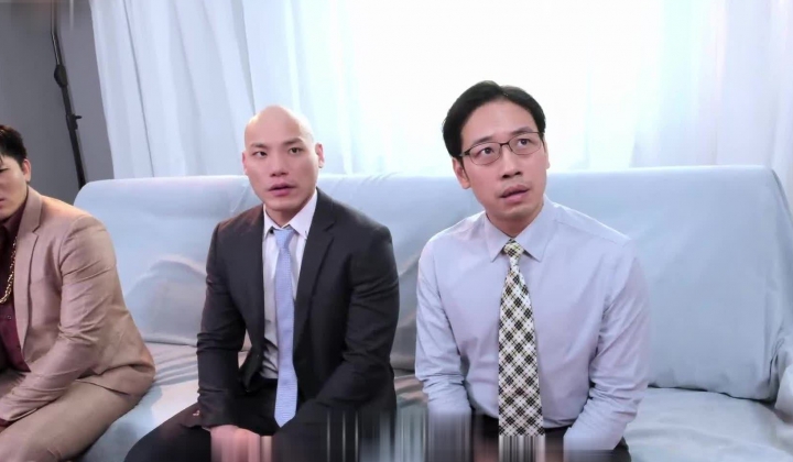 天使映画剧情系列《女子图鉴-三强争霸之主席的试练》一女挑三男，国语对话