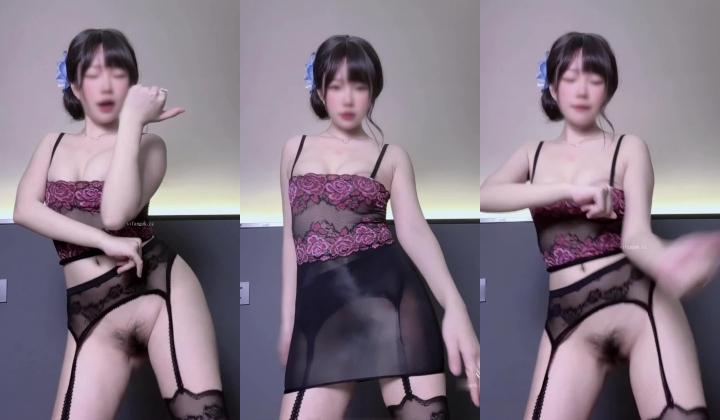 BB都会跳舞 超人气女神【小仙云】5月VIP裸舞 顶级变装高质动感起飞了