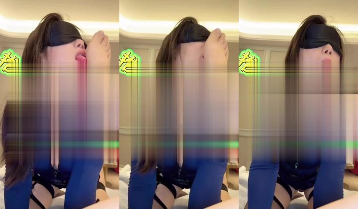 近期很火喷水怪！浙江超强颜值绿帽情侣【性奴】推特，各种3P反差婊体质惊人可以连续潮喷