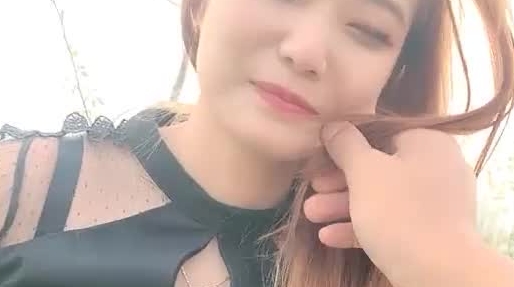 “人肉下水道堵了你给我通通”对白搞笑淫荡农村稻田旁美女引诱信佛的算命大师找个没人地方啪啪啪