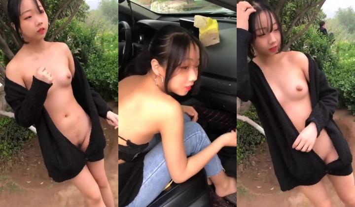 【精品自拍】逆天萝莉酸果儿，竟然在公共场合光着屁股到处跑
