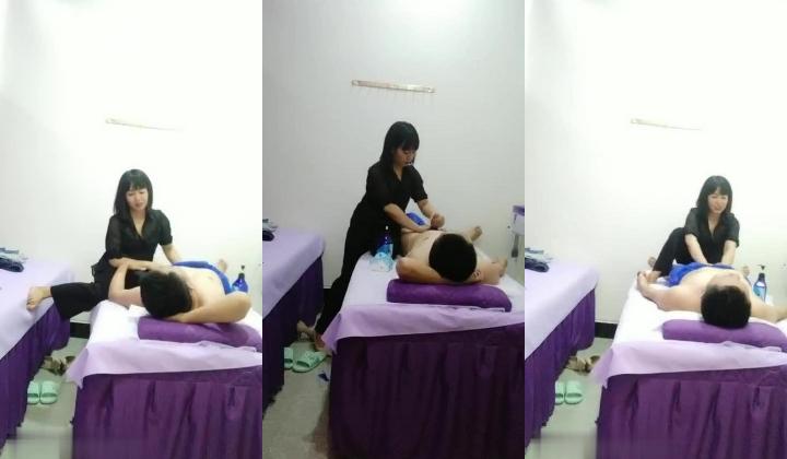消失了很久的美容按摩店老板娘又出来给客人做按摩提供特殊性服务偷拍啦