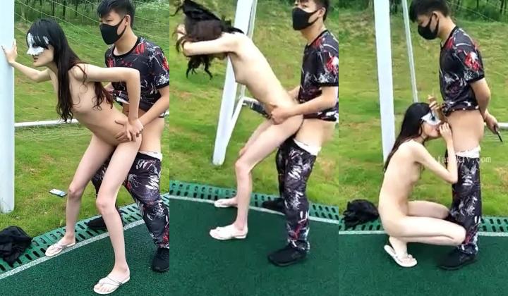 腰部以下全是腿 江苏某学校操场全裸露出 尤物操场被操户外露出啪啪强制口爆极其淫荡
