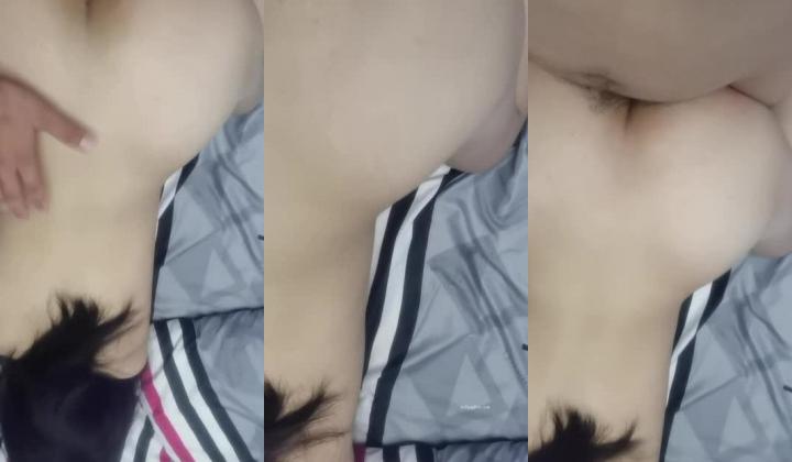 《云盘高质 泄密》露脸才是王道！对白淫荡，大一校花母狗极度反差，刮阴毛肛交啪啪调教，边给男友打电话边被爸爸狂肏