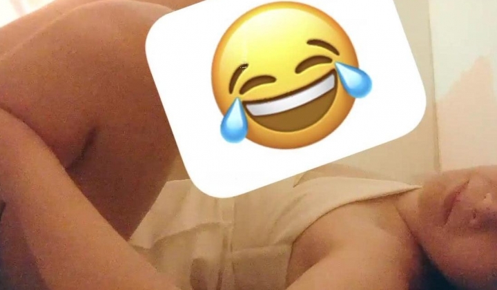 【嫖娼偷拍】大神走街串巷嫖娼约啪各路美女，外围级别，清纯校园风，学生妹兼职被操爽！