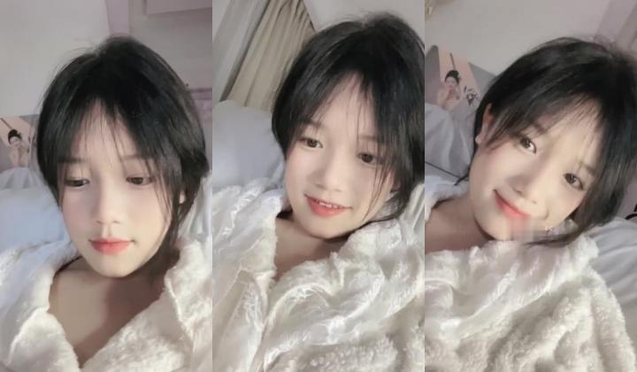 G奶校花回归！清纯高颜值嫩妹【青柠】最新福利，脸粉鲍同框自慰狂插！爽喷~