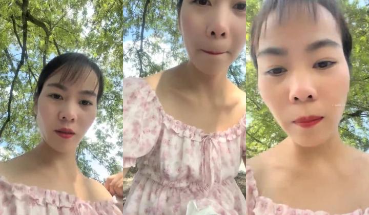 离异少妇，【单亲少妇】，炎热的夏天，到野外小溪游泳，到处撒尿，村里人都没发现