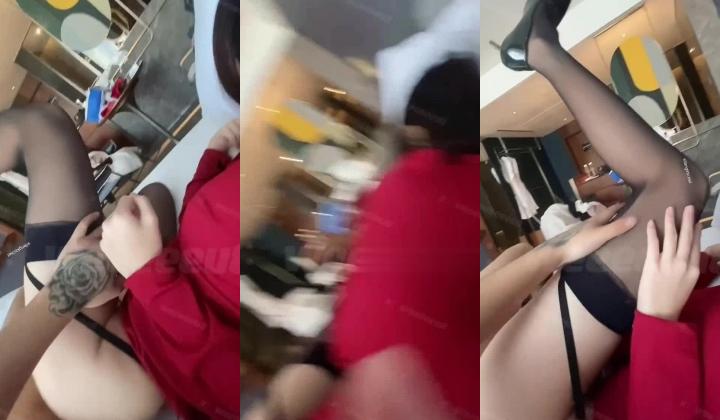 千人斩约炮大神【异地且怀孕】专操极品嫩妹小母狗！清纯可爱的女高嫩妹被大神调教成淫荡母狗，少女肉体全身是宝