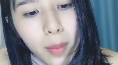 高颜值极品御姐女神主播收费大秀 身材也超棒 奶大腰细 自慰插穴很是诱人