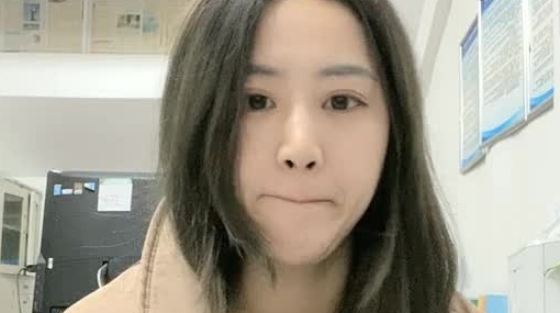 高级女白领下海办公室内发骚大秀自慰，全程露脸在狼友的指挥下脱掉奶罩和内裤揉捏骚奶，跳弹自慰骚逼呻