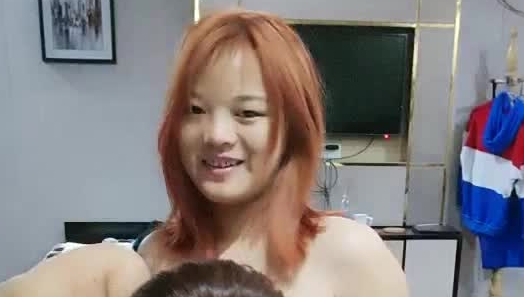 红发妹子和小男友双人啪啪大秀 接吻前戏大力抽插上位骑乘很是诱人