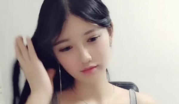 高颜值美女韩老师 和炮友啪啪大秀 天使面容魔鬼身材 口交啪啪