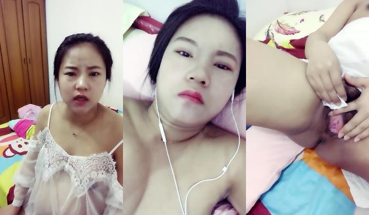 生活不易 怀孕好久的准妈妈大着肚子直播 且看且珍惜