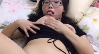风骚大奶韵味少妇角色扮演枫林婉一多自慰大秀 奶子大淫水多 自慰棒插穴自慰很淫荡