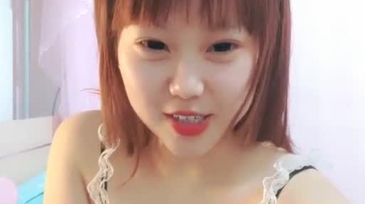 颜值不错身材丰满御姐美女直播大秀 小穴非常漂亮