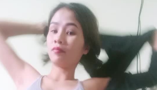 小清母女俩直播赚钱，带着宝贝女孩一起搞黄播赚钱，被土豪哥在线调教