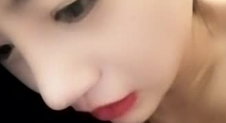 最近挺火痴女人气网红丝丝一多自慰大秀 SM道具应有尽有激情自慰很是淫荡