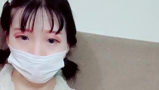 十分水嫩漂亮的萝莉主播直播大秀 嫩到出水 自慰抠穴 不要错过