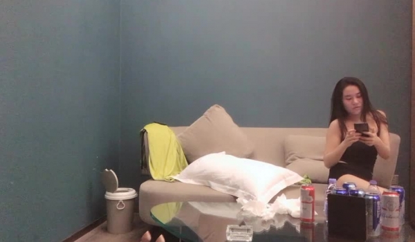 泡良最佳教程，完整版未流出【666绿帽白嫖良家】美女收割机，从学生妹到小少妇，颜值高
