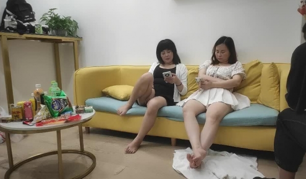 【专约老阿姨】吃了三片伟哥都硬不起来无奈换两年轻一点的老阿姨