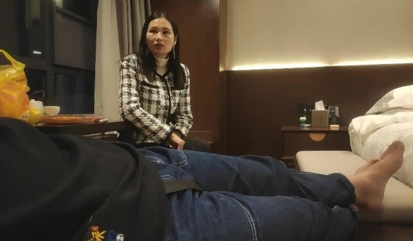 专搞阿姨150 极品气质专门给小胖安排小姐的老阿姨亲自上场功夫了得小胖秒射