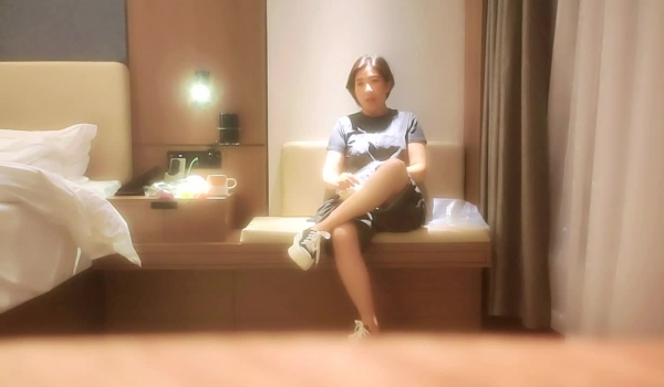 【良家故事】，跟着大神学泡良，一夕风流告别富婆，再来两个寂寞人妻，拿下一个爆操，屌炸了