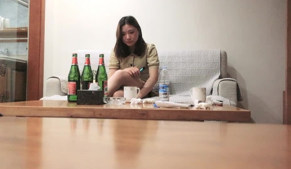 泡良最佳教程，完整版未流出，【666绿帽】，众多美女纷纷拿下，漂亮学生妹，白领都市丽人