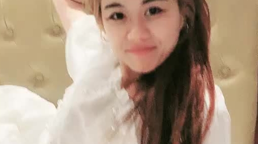 被网友评奥斯卡影帝『人送外号杨导』再操极品纹身美乳夜店女神玲玲 青春肉体粉嫩小穴操不够 多角度啪