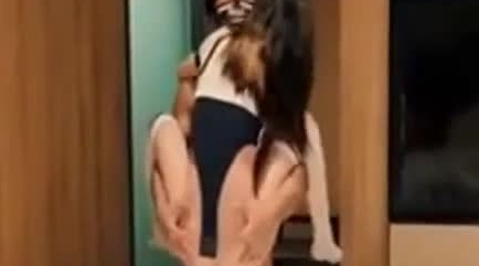 极品推荐，有钱又生猛健身猛男Dom打桩机【一条肌肉狗】私拍，约炮偸情多位露脸小姐姐，高频输出尖叫