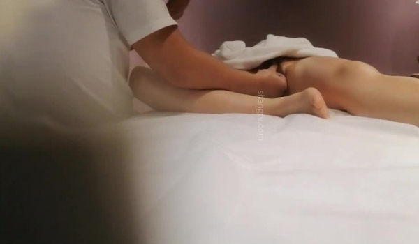 最淫养生之道-私密保健会所【女子养生SPA】技师超神服务全身推油按摩保健 舒爽啪啪 专注玩操美少