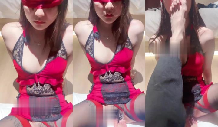 《硬核秘重磅无水首发》真枪实弹折磨女奴！推特SM大神【冷先生】超强调教各种反差婊圣水滴蜡舔脚窒息