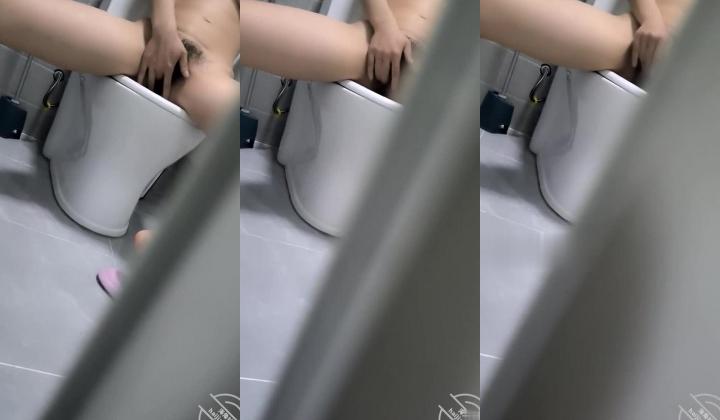 海角大神【小姑的调教之路】乱伦合集,小姑变母狗穿上丝袜带上肛塞让我玩,腿和屁股真是让我欲罢不能