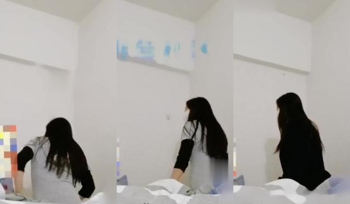 姐弟乱伦 勾引翘臀良家姐姐 骚反差婊 附泄密照微信记录，聊天记录很精彩！一个月的内容25个文件整