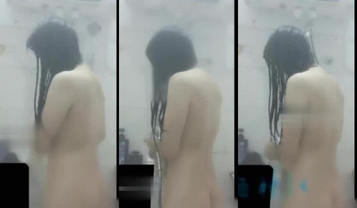 姐弟乱伦 勾引翘臀良家姐姐 骚反差婊 附泄密照微信记录，聊天记录很精彩！一个月的内容25个文件整