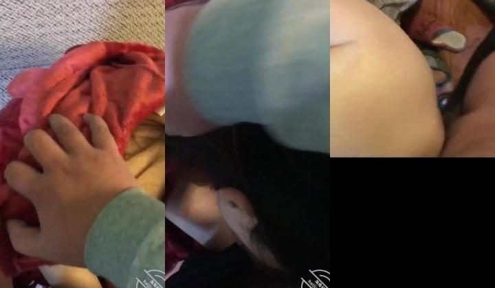 【母子乱伦】，好多人跪求，海角13万粉丝，被封大神【真实妈妈的路程】强势内射老娘，拔出来精子都拉