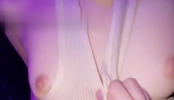 海角大神，【意淫自己妹妹】，乱伦合集，泳池玩耍，各种姿势变态，把玩妹妹内射爽歪歪
